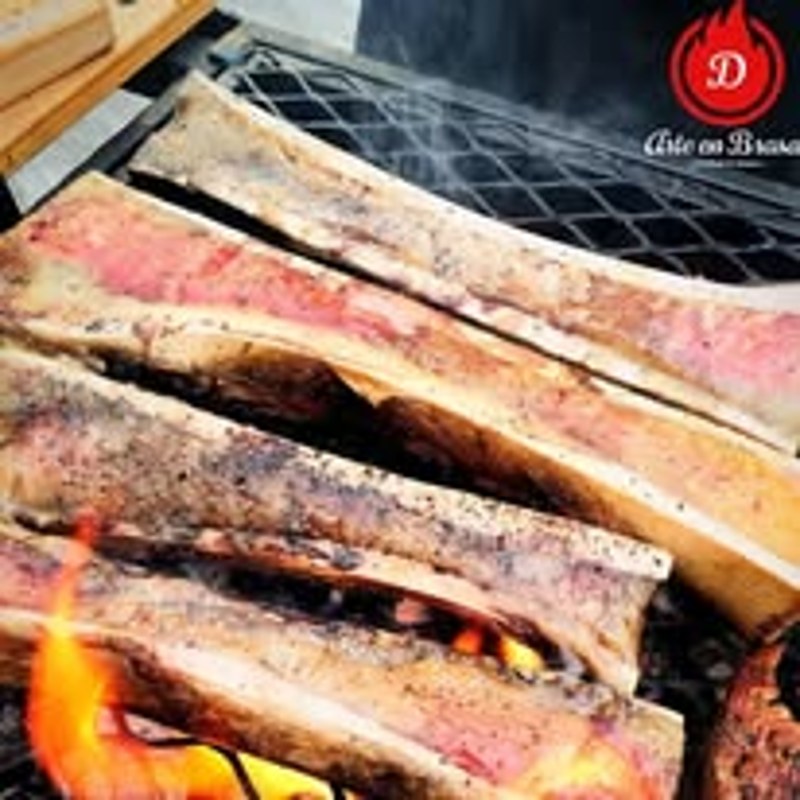 Tuétanos al fuego